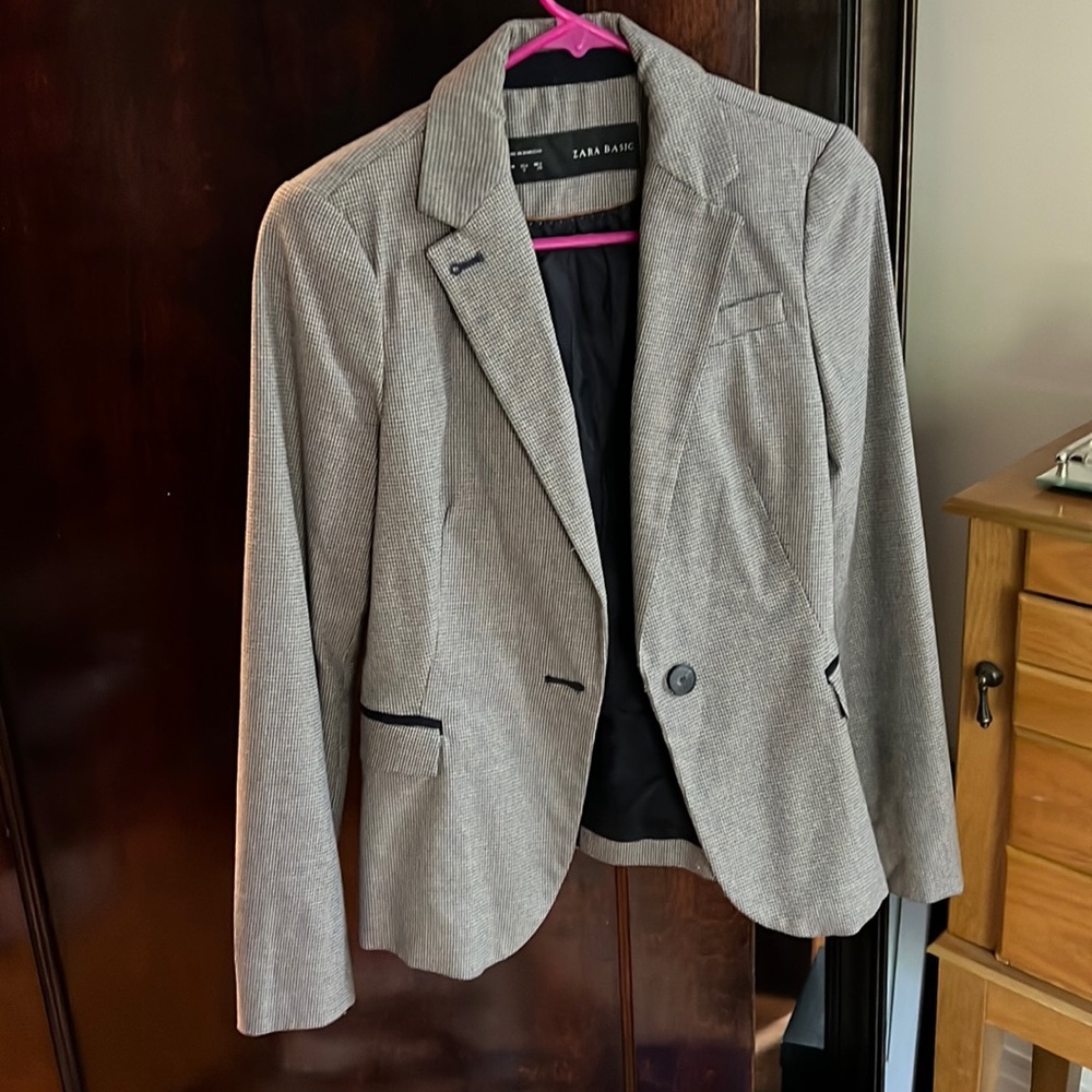 Zara Basic Blazer